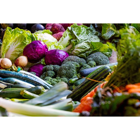 Fototapetai  Įvairios daržovės ant prekystalio