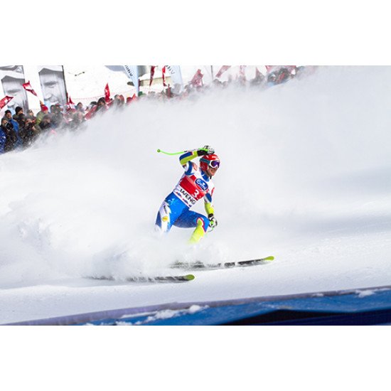 Fototapetai Slidininkas čiuožia nuo kalno 8