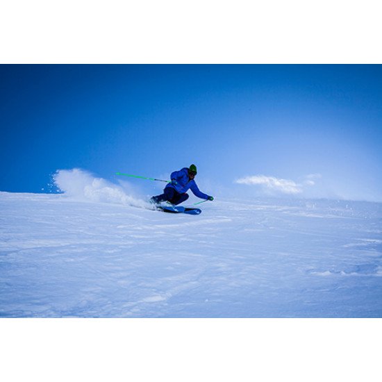 Fototapetai Slidininkas čiuožia nuo kalno