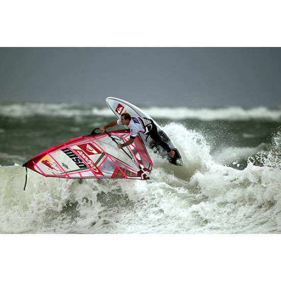 Fototapetai Bangletininkas buriuoja vandenyje