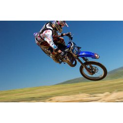 Fototapetas Motokroso šuolis stepėje