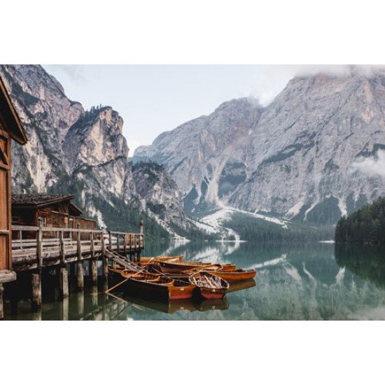 Fototapetai Kalnų namelis prie upės, Fanes-Sennes-Prags Nature parkas, Italija