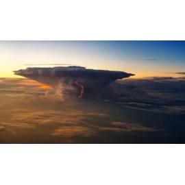 Fototapetai  Perkūno debesų vaizdas iš viršaus